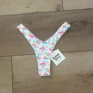 Brand new Kulani Kinis Bikini Bottoms!!